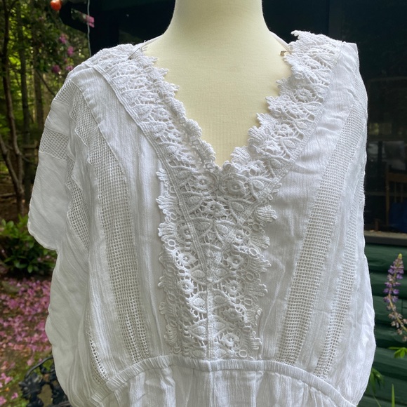 ☀️Beach Romper. SO CUTE. - Picture 2 of 10